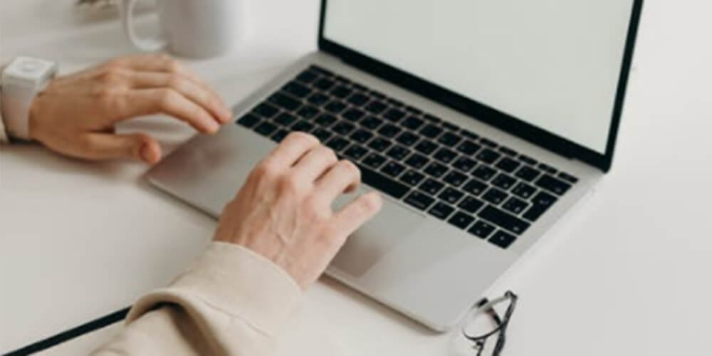 Factsheet-fast-track-deal-making-a-quick-data-room-guide